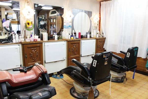 店舗紹介 追浜の床屋 ヘアーサロンカトウ 店舗紹介 追浜の床屋 ヘアーサロンカトウ